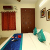 Отель OYO 10735 Cozee Stay, фото 11