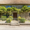 Отель Atherstone Farm Cottage, фото 1