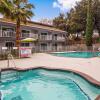 Отель SureStay Plus Hotel by Best Western Sacramento North, фото 12