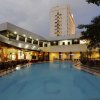 Отель Singgasana Hotel Makassar, фото 1
