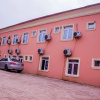 Отель Glass House Suites Annex, фото 1