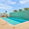 Отель Pool Residence at Sunflower Beach, фото 6