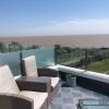 Отель Beautiful 4-bed House in Walton on the Naze в Уолтон-он-зе-Нейзе