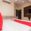 Отель OYO 15533 Hotel Kalpana Residency, фото 9