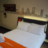 Отель easyHotel Reading, фото 3