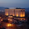 Отель Commodore Hotel Gyeongju в Кенджу