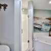 Отель Sterling Palace Water Views Private Beach Access, фото 14