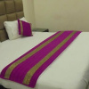 Отель OYO 11150 Hotel JMD Rooms, фото 12