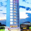 Отель Azura Hotel в Нячанге
