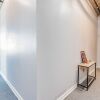 Отель Stunning Architect Loft by Cozysuites, фото 2