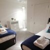 Отель Livestay - Modern Spacious 2 Bed 2 Bath Apartment, фото 4