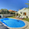 Отель Detached Holiday House With Private Pool Only Near the Beach, фото 12