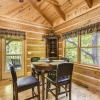 Отель Smoky Mountain Escape - 2 Br Cabin, фото 11