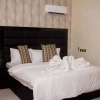 Отель Fobbs Apartments and Suites, фото 3