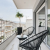 Отель Lux&Vibrant 2BR Apartment-Philopappou C, фото 19