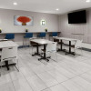 Отель Microtel Inn by Wyndham Raleigh Durham Airport, фото 5
