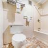 Отель Econo Lodge Inn & Suites, фото 10