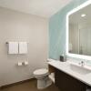 Отель avid hotel Brooklyn Dyker Heights, an IHG Hotel, фото 5