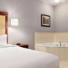 Отель Days Inn Hamilton, фото 5