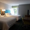 Отель Hampton Inn & Suites Newtown, фото 27