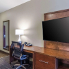 Отель Comfort Suites Loveland, фото 6