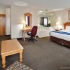 Отель SureStay Plus Hotel by Best Western Elizabethtown Hershey в Реемс