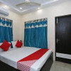 Отель OYO 25018 Saanvi , фото 25