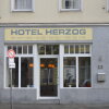 Отель Herzog в Дюссельдорфе