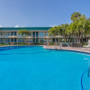 Отель Ocean Breeze Inn Vero Beach, фото 10