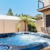 Отель Tomaree Road, 58, Shoally Loft, фото 15