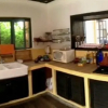 Отель Double Bedroom and Spacious Garden With Swimming Pool, фото 21