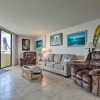 Отель Gulf Coast Escape w/ Balcony & Resort Amenities!, фото 2