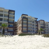 Отель Beach Front Luxury Living Apartment, фото 1