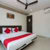 Отель OYO 13766 Meera Vatika, фото 15