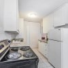 Отель Magnificent Condo at Leaside - 10 Mins to Downtown, фото 7