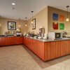 Отель Comfort Suites Airport, фото 29