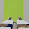 Отель SPOT ON 92536 Teguh Homestay Syariah, фото 7