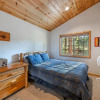 Отель Wolf's Lair by Avantstay Swiss Chalet w/ Private Hot Tub & Access to Northstar Resort Community, фото 6
