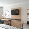 Отель Holiday Inn London-Gatwick Airport, an IHG Hotel, фото 3
