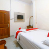 Отель RedDoorz Plus near WTC Batanghari Mall, фото 3