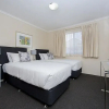 Отель Accommodate Canberra - Kingston Court, фото 6