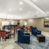 Отель Comfort Suites Houston IAH Airport - Beltway 8, фото 15