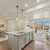 Отель First Class Stylish Townhome near Old Town!, фото 12