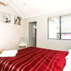 Отель Coode Street Townhouse, фото 1