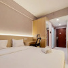 Отель Scenic Designed And Comfy Studio At Sky House Bsd Apartment, фото 1