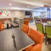 Отель Holiday Inn Express and Suites Modesto, an IHG Hotel, фото 12