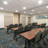 Отель La Quinta Inn & Suites by Wyndham Latham Albany Airport, фото 16