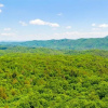 Отель Hilltop Hideaway - Endearing Mountain Cabin With Hot tub Foosball pet Friendly, фото 17