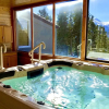 Отель Gold Point Resort Breckenridge by Vacatia, фото 17