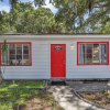 Отель Downtown Single Family Modern Bungalow Close To Beaches And Dining 2 Bedroom Home by Redawning, фото 18